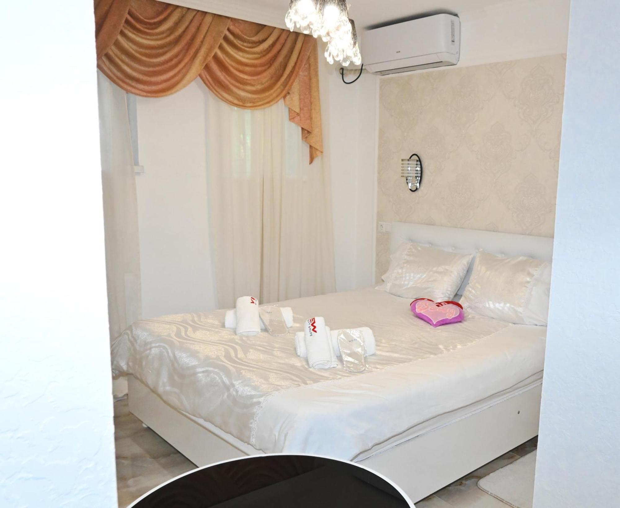 Jerusalem Hotel Kutaisi Bagian luar foto