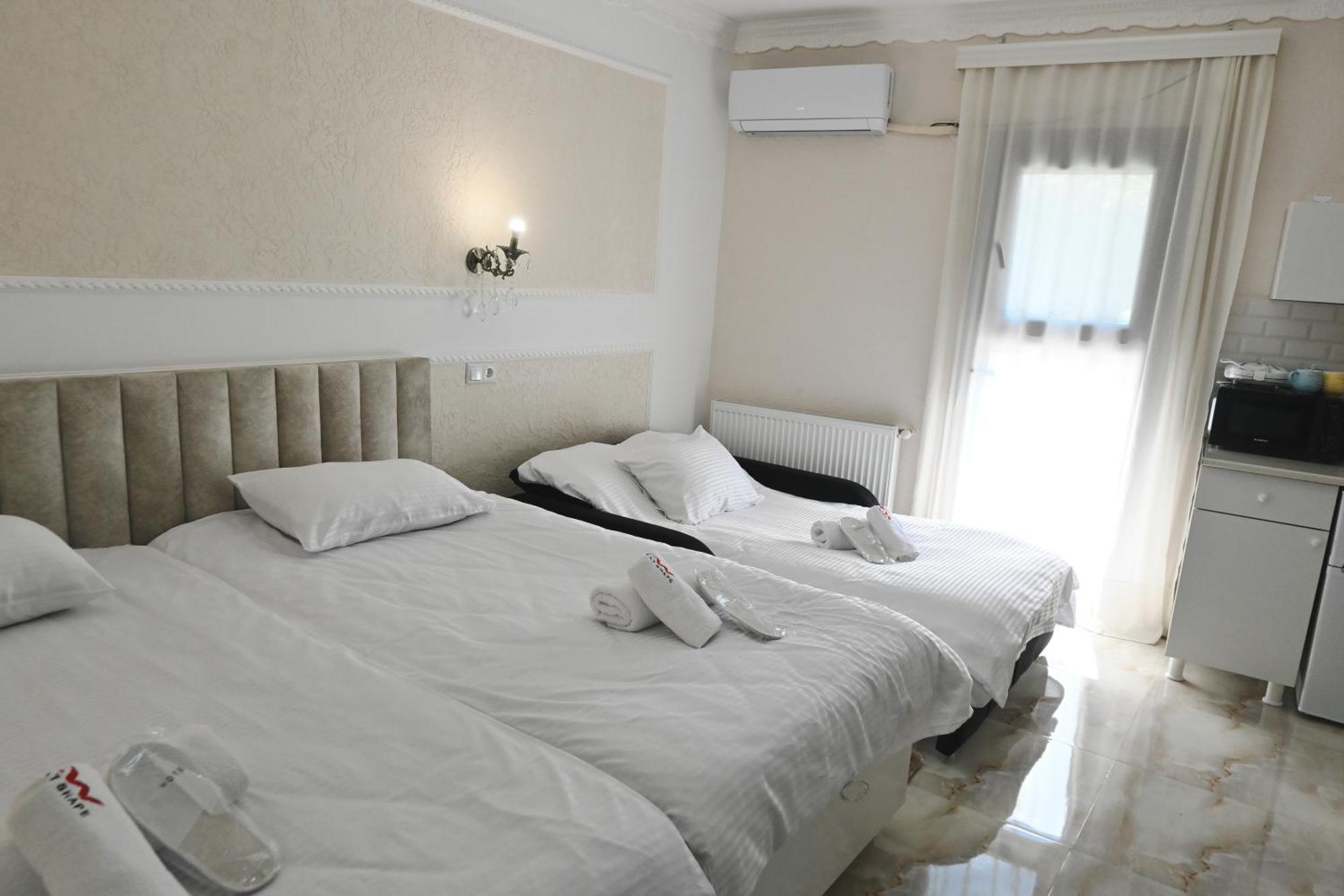 Jerusalem Hotel Kutaisi Bagian luar foto